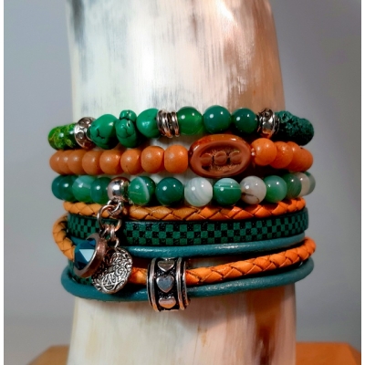 leren wikkelarmband groen met cognac leren wikkelarmband groen met cognac